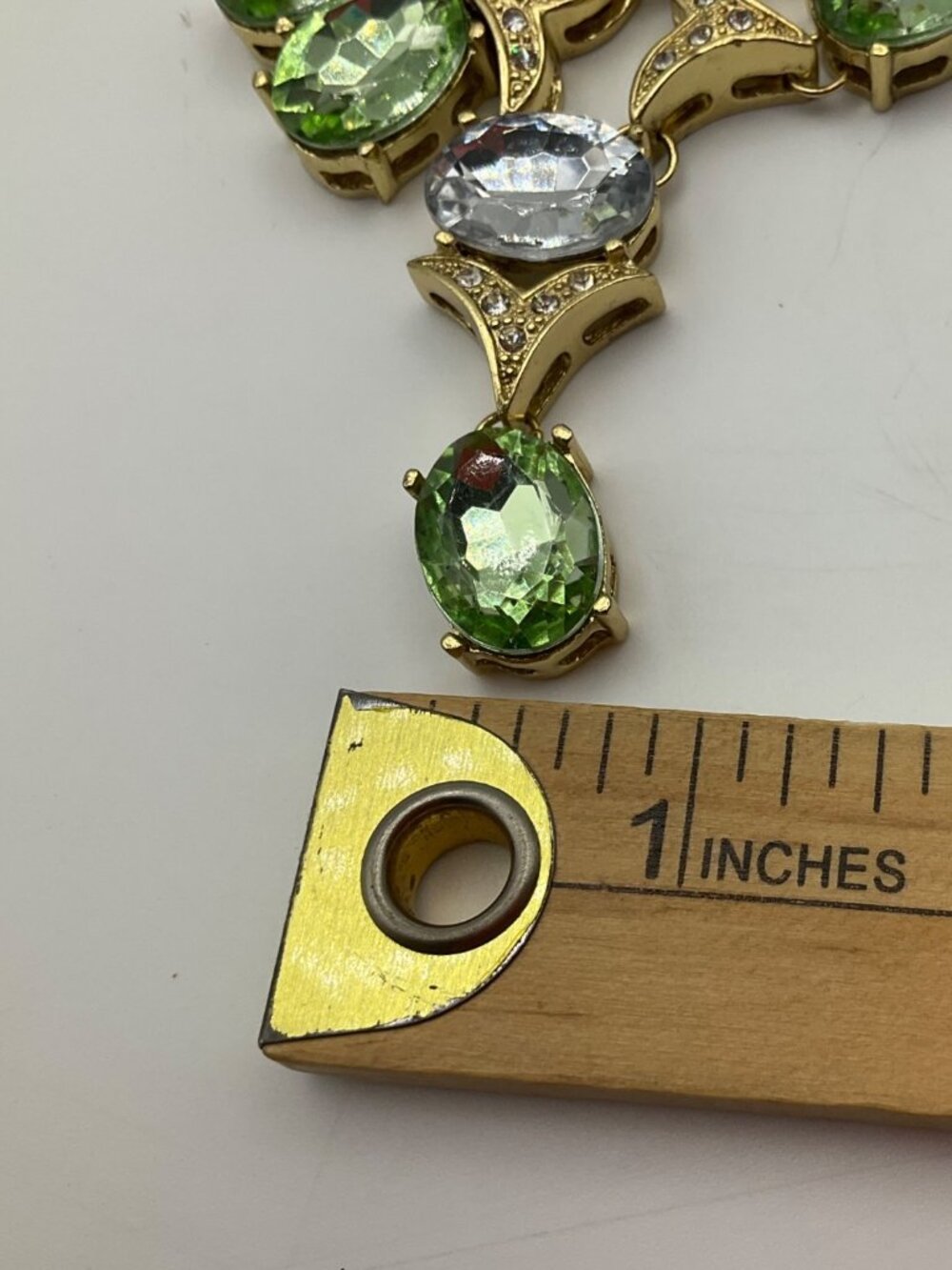 Vintage 60's Arnold Scaasi Cn Signed Gold-Tone Necklace Green Clear Crystals Adj - Picture 9 of 11